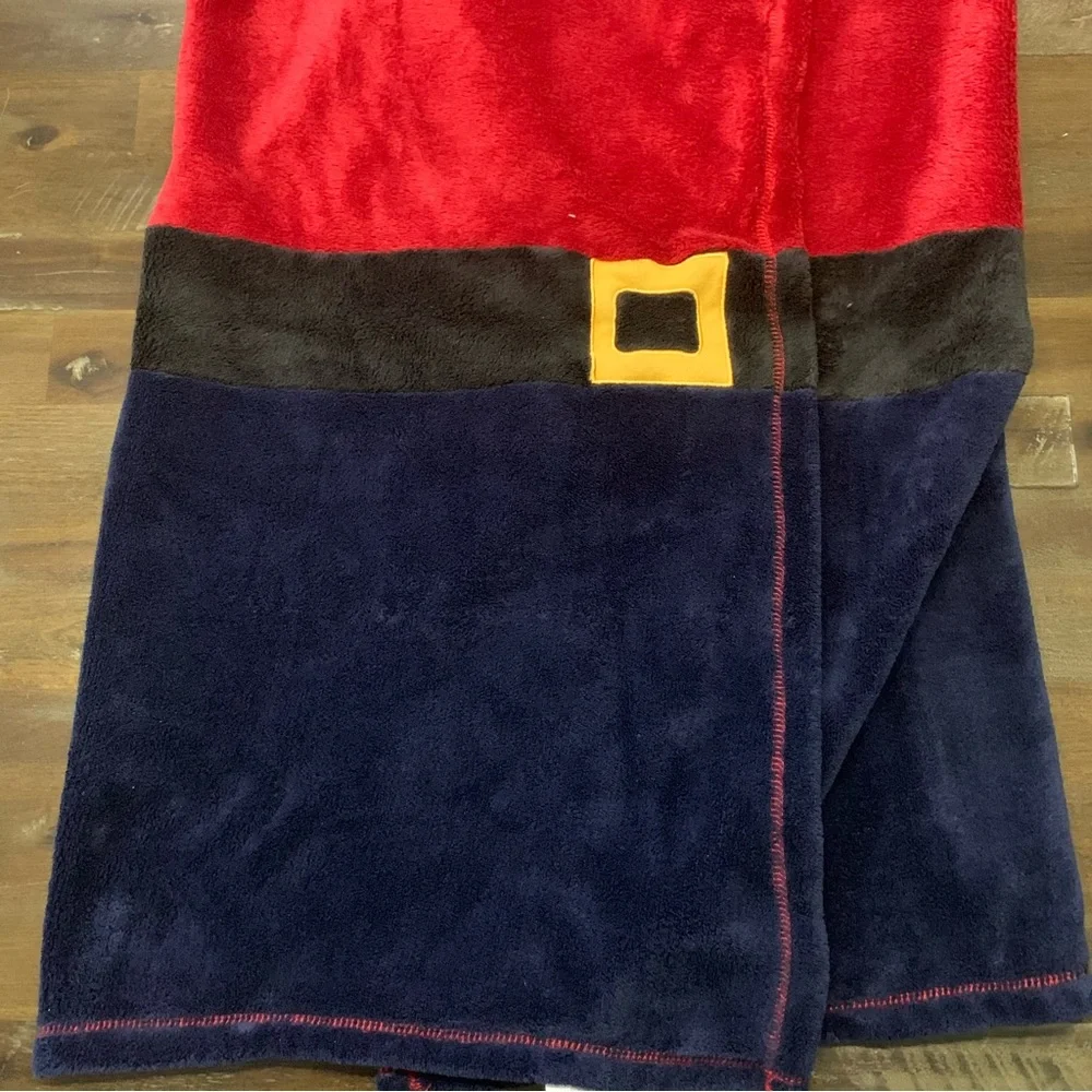 Jumping Beans kids character pirate hooded plush blanket